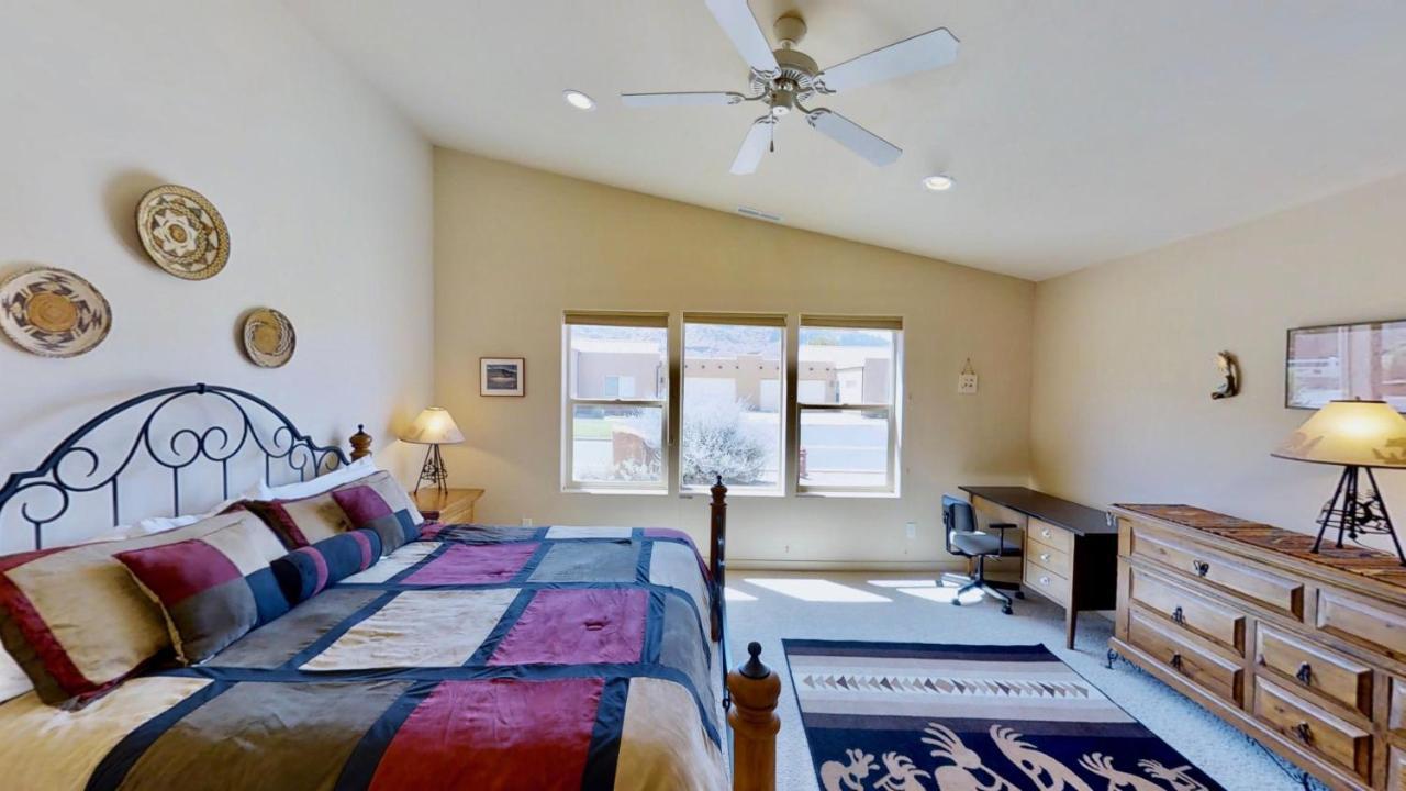 Krystal Kiva #K4 Villa Moab Luaran gambar